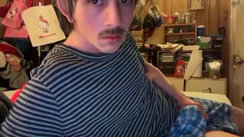 Snapshot of 69j0hndo chatting on March 2025 06:37:02 PM FUCKR online show from March 2025 06:37:02 PM