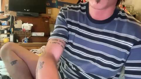 Snapshot of 69j0hndo chatting on September 2025 08:07:01 AM FUCKR online show from September 2025 08:07:01 AM