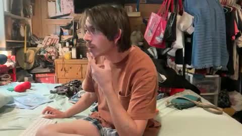 Snapshot of 69j0hndo chatting on October 2025 09:28:01 AM FUCKR online show from October 2025 09:28:01 AM