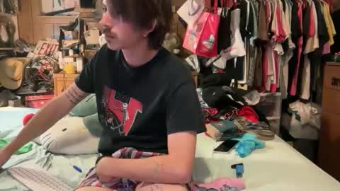 Snapshot of 69j0hndo chatting on October 2025 09:55:02 AM FUCKR online show from October 2025 09:55:02 AM