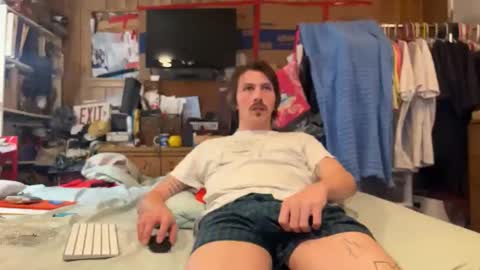 FUCKR online show from May 2026 12:22:02 PM