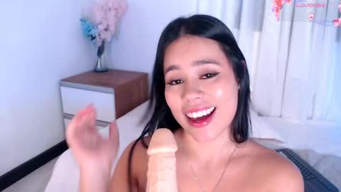 Mia online show from June 2026 06:01:01 PM