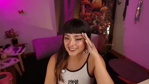 B R I E L A  online show from October 2025 09:01:01 PM