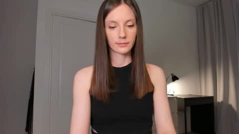 Anna online show from February 2026 08:15:01 PM