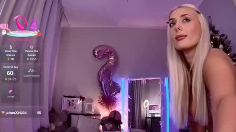 Loren Wood online show from February 2026 03:44:02 PM