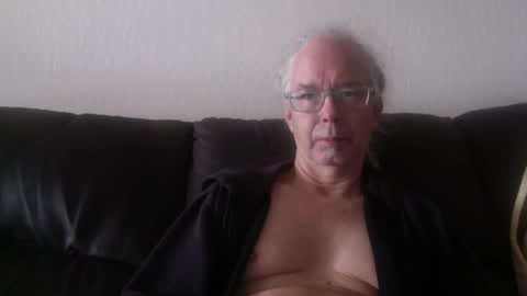 Snapshot of 808dred chatting on February 2025 08:42:02 PM 808dred online show from February 2025 08:42:02 PM