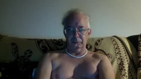 Snapshot of 808dred chatting on November 2025 09:32:02 AM 808dred online show from November 2025 09:32:02 AM