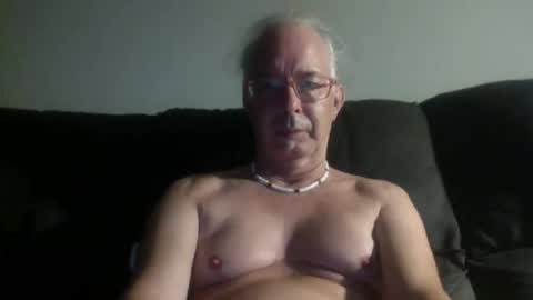 Snapshot of 808dred chatting on April 2026 09:37:01 AM 808dred online show from April 2026 09:37:01 AM
