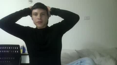 82tomas online show from April 2026 04:49:02 AM