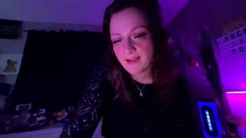 That girl online show from November 2025 11:31:02 AM