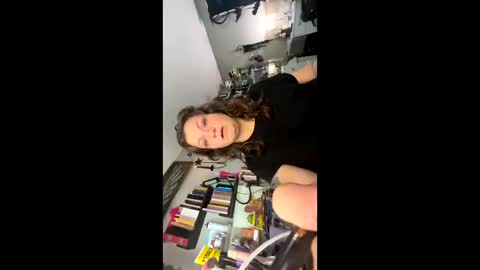 That girl online show from January 2026 07:34:02 AM