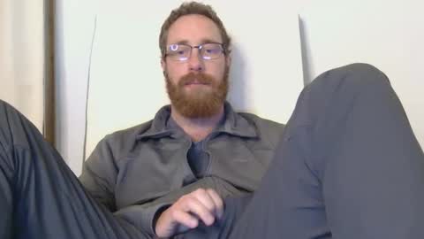 8InchesAndSomeHoles online show from May 2026 07:41:01 PM
