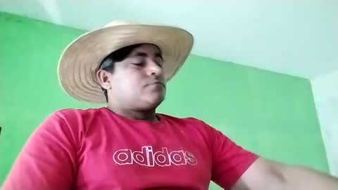 Snapshot of 9vinhocamshow chatting on January 2025 11:49:01 AM 9vinhocamshow online show from January 2025 11:49:01 AM