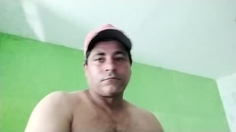 Snapshot of 9vinhocamshow chatting on January 2025 04:38:01 PM 9vinhocamshow online show from January 2025 04:38:01 PM