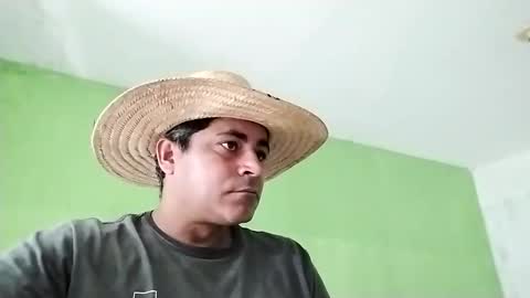 Snapshot of 9vinhocamshow chatting on January 2025 11:26:02 AM 9vinhocamshow online show from January 2025 11:26:02 AM