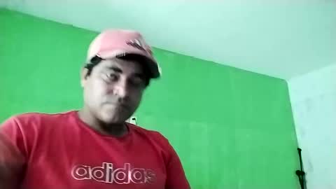 Snapshot of 9vinhocamshow chatting on January 2025 12:37:01 PM 9vinhocamshow online show from January 2025 12:37:01 PM