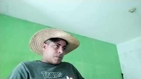 Snapshot of 9vinhocamshow chatting on February 2025 11:53:01 AM 9vinhocamshow online show from February 2025 11:53:01 AM