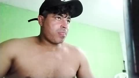 Snapshot of 9vinhocamshow chatting on February 2025 01:00:01 AM 9vinhocamshow online show from February 2025 01:00:01 AM