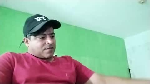 Snapshot of 9vinhocamshow chatting on February 2025 11:44:02 AM 9vinhocamshow online show from February 2025 11:44:02 AM