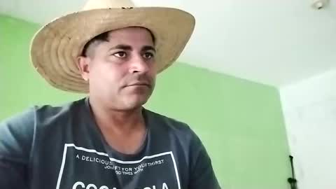 Snapshot of 9vinhocamshow chatting on February 2025 11:41:02 AM 9vinhocamshow online show from February 2025 11:41:02 AM