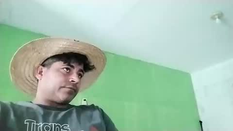 Snapshot of 9vinhocamshow chatting on March 2025 11:36:02 AM 9vinhocamshow online show from March 2025 11:36:02 AM