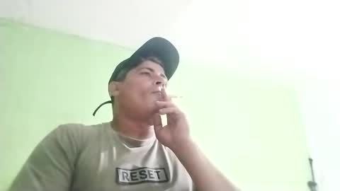 Snapshot of 9vinhocamshow chatting on March 2025 10:08:02 PM 9vinhocamshow online show from March 2025 10:08:02 PM