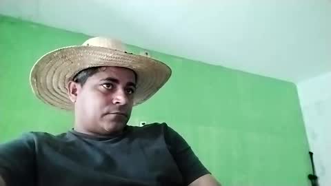 Snapshot of 9vinhocamshow chatting on March 2025 11:31:01 AM 9vinhocamshow online show from March 2025 11:31:01 AM