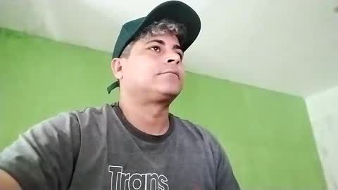 Snapshot of 9vinhocamshow chatting on September 2025 11:44:02 AM 9vinhocamshow online show from September 2025 11:44:02 AM