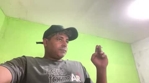 Snapshot of 9vinhocamshow chatting on September 2025 07:10:02 AM 9vinhocamshow online show from September 2025 07:10:02 AM