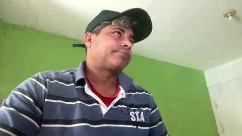 Snapshot of 9vinhocamshow chatting on September 2025 11:34:02 AM 9vinhocamshow online show from September 2025 11:34:02 AM