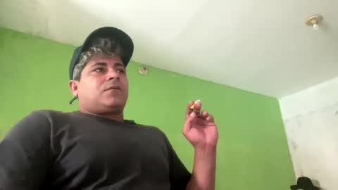 Snapshot of 9vinhocamshow chatting on October 2025 10:56:02 AM 9vinhocamshow online show from October 2025 10:56:02 AM