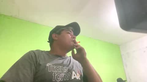 Snapshot of 9vinhocamshow chatting on October 2025 11:38:01 PM 9vinhocamshow online show from October 2025 11:38:01 PM