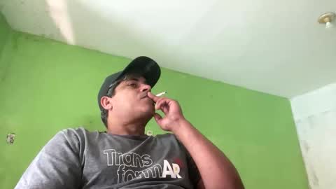 Snapshot of 9vinhocamshow chatting on October 2025 11:34:02 AM 9vinhocamshow online show from October 2025 11:34:02 AM