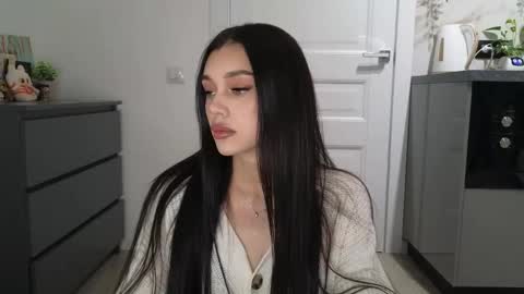 KARINA online show from May 2026 11:37:02 AM