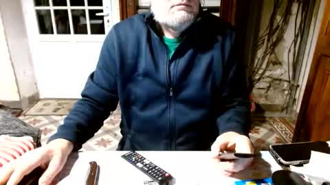 Snapshot of _123_voyeur_ chatting on November 2025 08:13:02 PM _123_voyeur_ online show from November 2025 08:13:02 PM