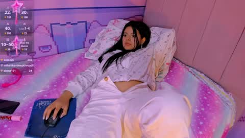 Snapshot of _18alice chatting on December 2024 08:49:02 AM Alice online show from December 2024 08:49:02 AM