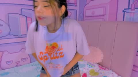 Snapshot of _18alice chatting on March 2025 03:17:01 AM Alice online show from March 2025 03:17:01 AM