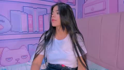 Snapshot of _18alice chatting on March 2025 06:21:02 AM Alice online show from March 2025 06:21:02 AM