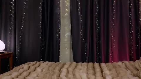 Willow online show from February 2026 02:53:01 AM