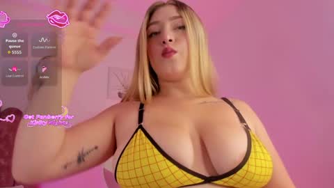 Abby Cooper online show from April 2026 01:36:01 AM