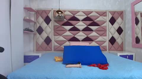  abby rouss online show from September 2025 03:06:02 AM