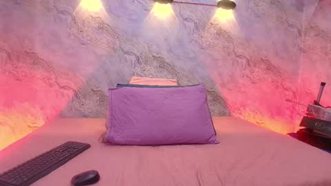  abby rouss online show from October 2025 03:07:02 AM