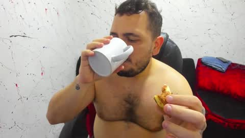 Snapshot of _ace_ventura chatting on February 2025 04:35:01 AM ---- online show from February 2025 04:35:01 AM