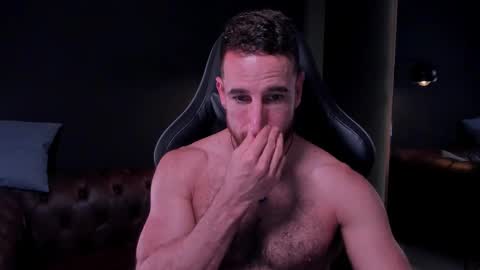 _adamcoper_ online show from November 2025 03:16:02 PM