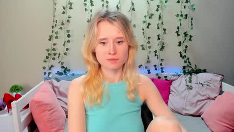 Snapshot of _adel_brooks_ chatting on January 2025 06:32:02 PM adel online show from January 2025 06:32:02 PM