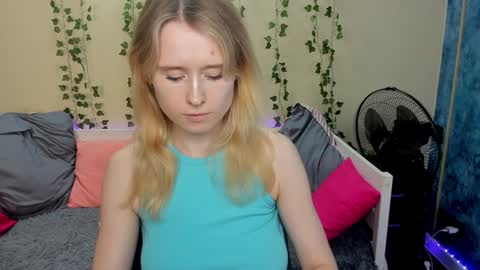 Snapshot of _adel_brooks_ chatting on February 2025 06:38:01 PM adel online show from February 2025 06:38:01 PM