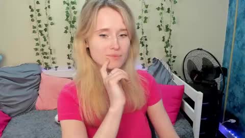 Snapshot of _adel_brooks_ chatting on February 2025 09:39:01 PM adel online show from February 2025 09:39:01 PM