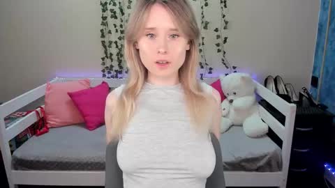 Snapshot of _adel_brooks_ chatting on October 2025 07:03:02 PM adel online show from October 2025 07:03:02 PM