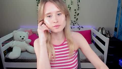 Snapshot of _adel_brooks_ chatting on October 2025 06:29:02 PM adel online show from October 2025 06:29:02 PM