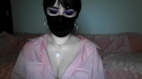 Adela online show from December 2024 03:43:02 PM